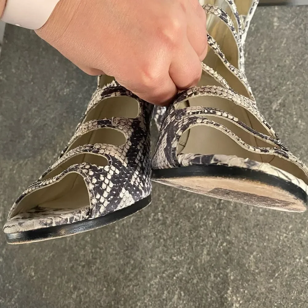 Stuart Weitzman Snakeskin Leather Gladiator Sandal Pumps in Grey